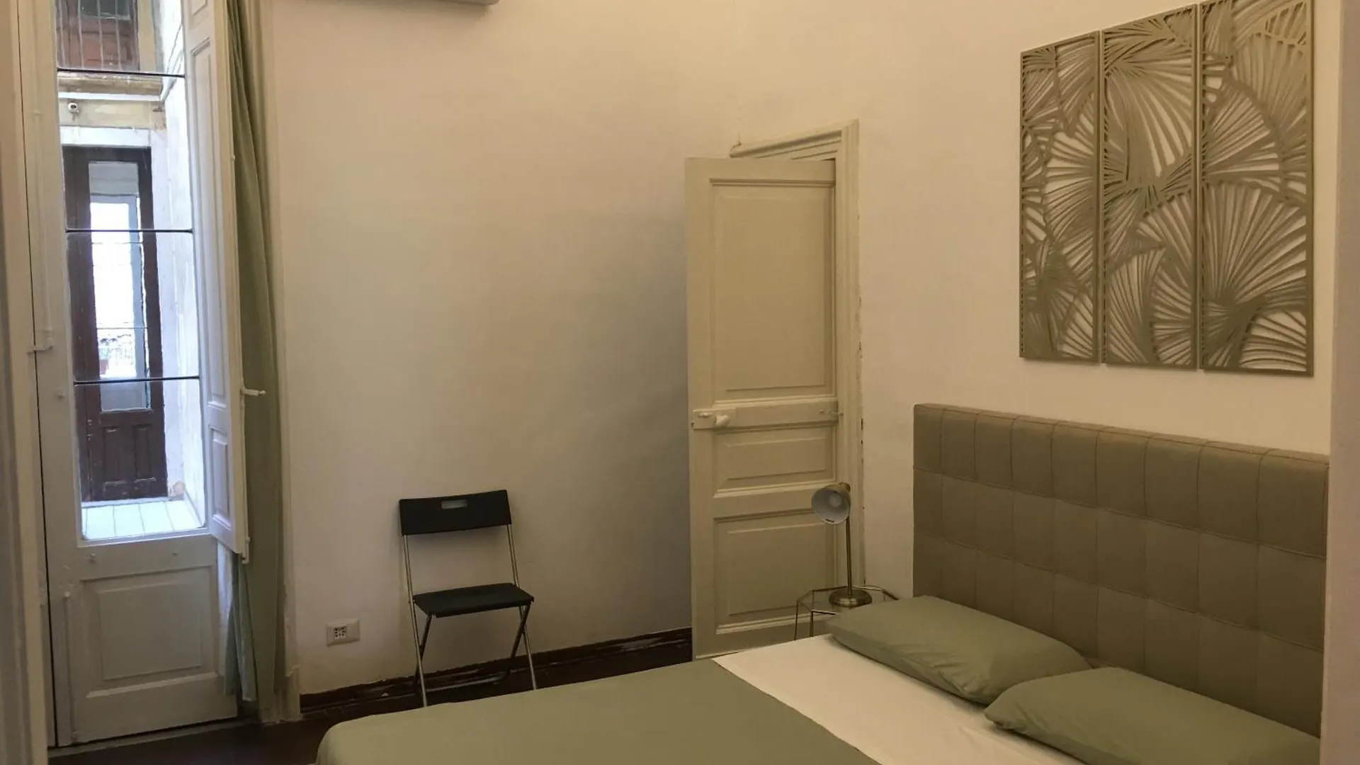Bohemian Apartment Terrace Downtown Catania-Fontanarossai nemzetközi repülőtér 0*,  Olaszország